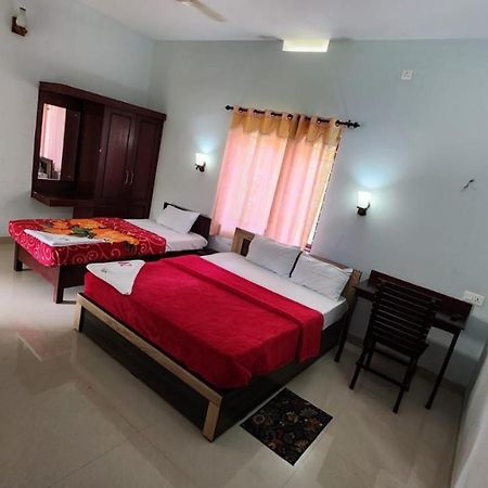 Pknhomestay Kumily テッカディ エクステリア 写真