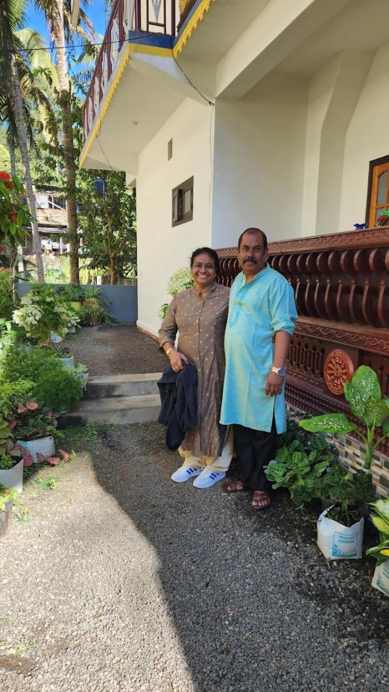 Pknhomestay Kumily テッカディ エクステリア 写真