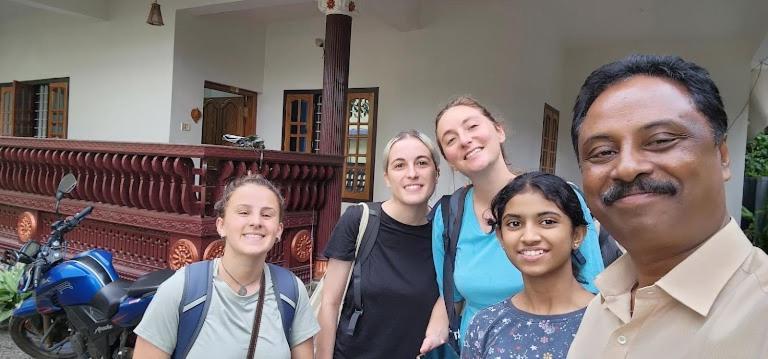 Pknhomestay Kumily テッカディ エクステリア 写真